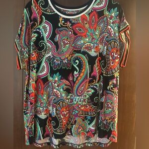 Black and Red Graphic Short Sleeve T-Shirt